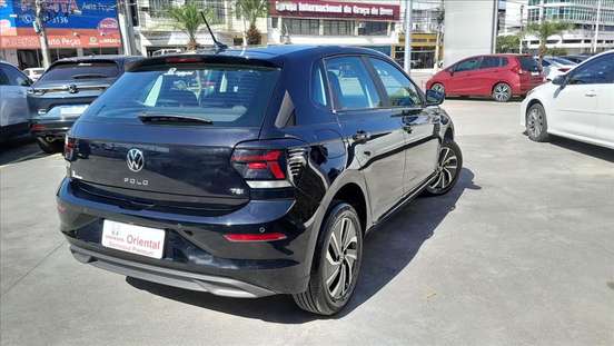 VOLKSWAGEN-POLO-2025