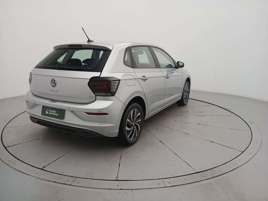 VOLKSWAGEN-POLO-2025