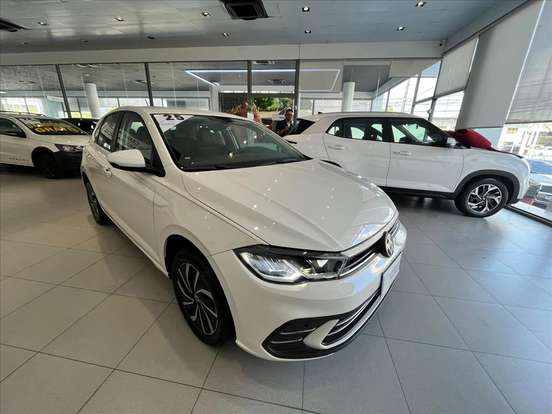 VOLKSWAGEN-POLO-1.0 170 TSI HIGHLINE AUTOMÁTICO VOLKSWAGEN-POLO-2024