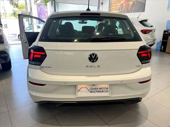 VOLKSWAGEN-POLO-2024