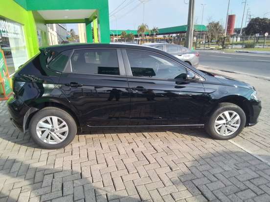 VOLKSWAGEN-POLO-2024