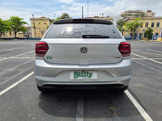 VOLKSWAGEN-POLO-2019