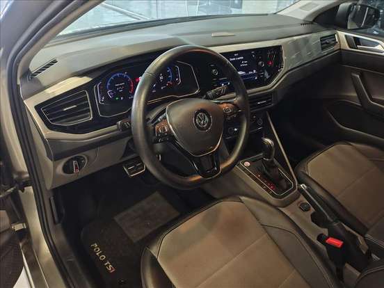 VOLKSWAGEN-POLO-1.0 200 TSI HIGHLINE AUTOMÁTICO VOLKSWAGEN-POLO-2019