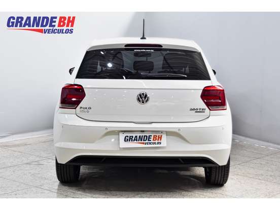 VOLKSWAGEN-POLO-1.0 200 TSI HIGHLINE AUTOMÁTICO VOLKSWAGEN-POLO-2017