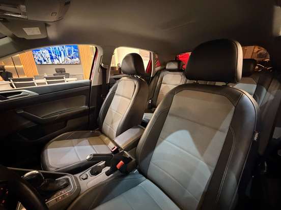 VOLKSWAGEN-POLO-1.0 200 TSI HIGHLINE AUTOMÁTICO VOLKSWAGEN-POLO-2019