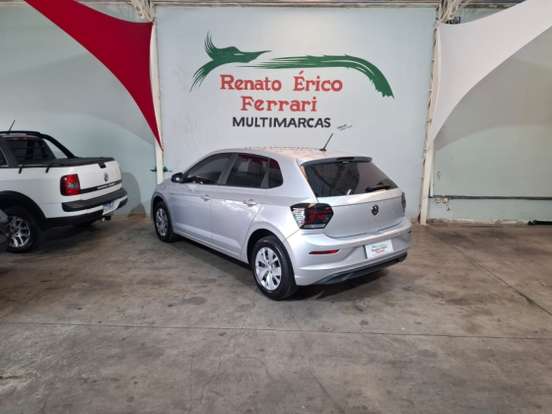 VOLKSWAGEN-POLO-2024