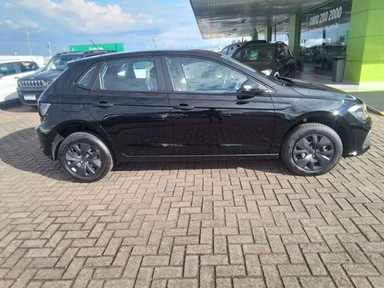 VOLKSWAGEN-POLO-2025