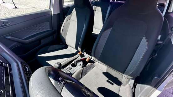 VOLKSWAGEN-POLO-2024