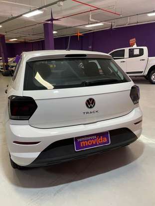 VOLKSWAGEN-POLO-2024