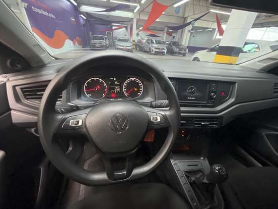 VOLKSWAGEN-POLO-2023