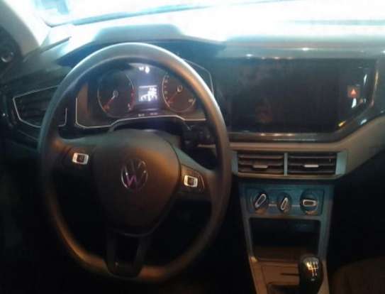 VOLKSWAGEN-POLO-2025