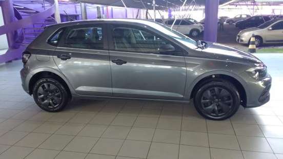 VOLKSWAGEN-POLO-2025