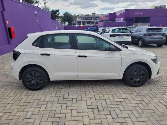 VOLKSWAGEN-POLO-2024