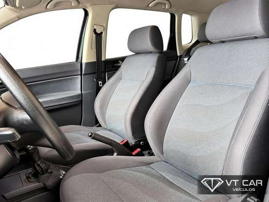 VOLKSWAGEN-POLO-2009