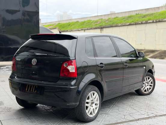 VOLKSWAGEN-POLO-1.6 MI SÉRIE OURO 8V FLEX 4P MANUAL VOLKSWAGEN-POLO-2006