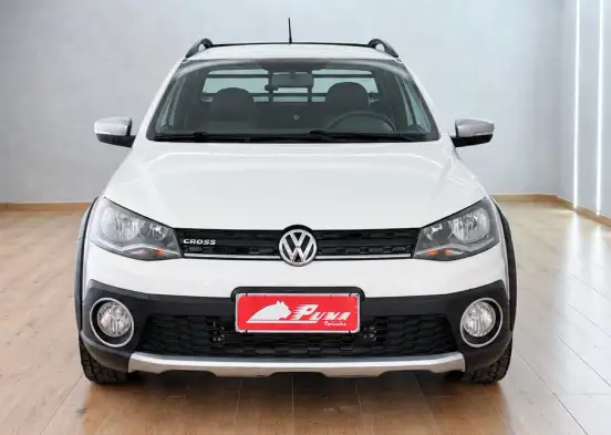 VOLKSWAGEN-SAVEIRO-2015