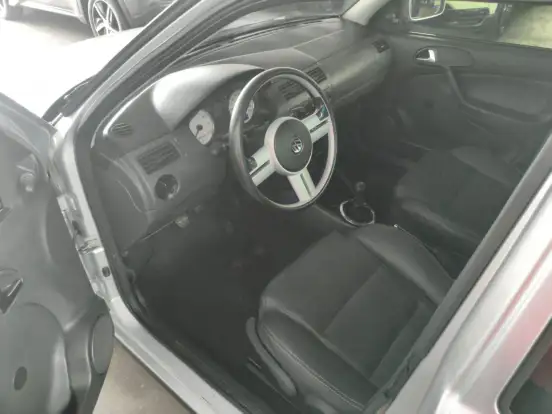 VOLKSWAGEN-SAVEIRO-2003