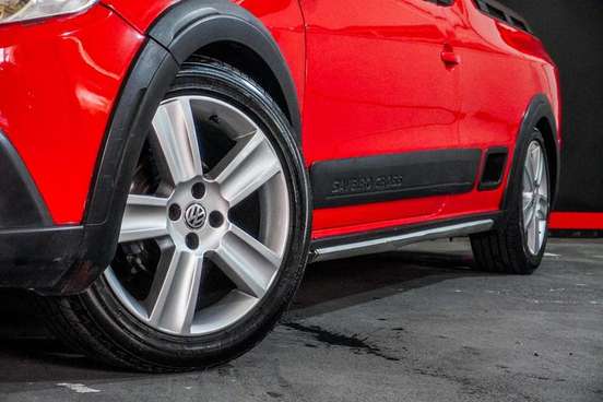 VOLKSWAGEN-SAVEIRO-2012