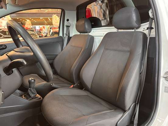 VOLKSWAGEN-SAVEIRO-1.6 MSI ROBUST CS 16V FLEX 2P MANUAL VOLKSWAGEN-SAVEIRO-2023