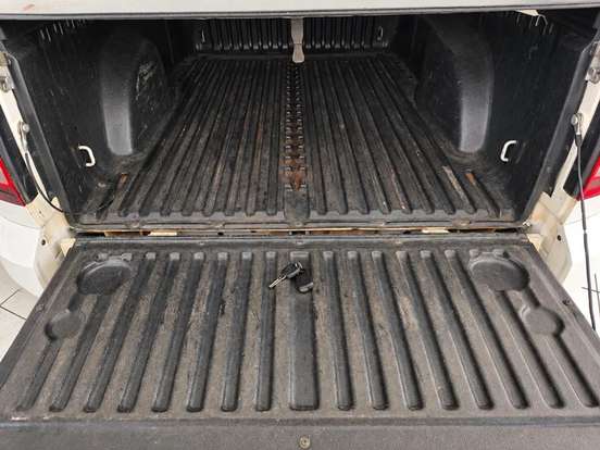 VOLKSWAGEN-SAVEIRO-1.6 MSI ROBUST CS 8V FLEX 2P MANUAL VOLKSWAGEN-SAVEIRO-2020