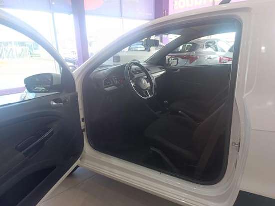 VOLKSWAGEN-SAVEIRO-2024