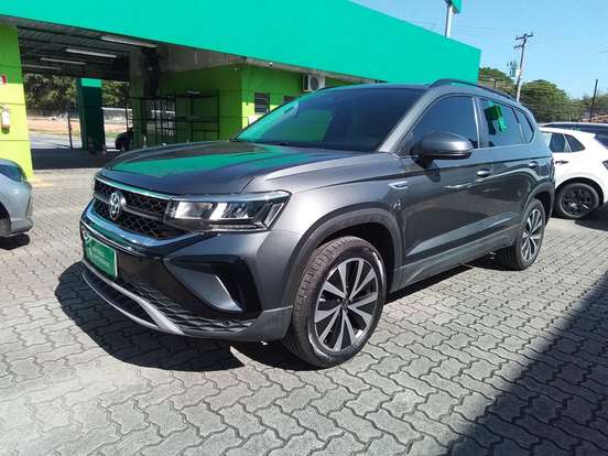 VOLKSWAGEN-TAOS-2025