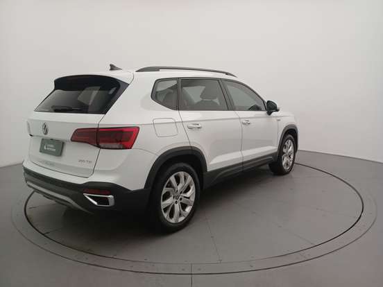 VOLKSWAGEN-TAOS-1.4 250 TSI TOTAL FLEX COMFORTLINE AUTOMÁTICO VOLKSWAGEN-TAOS-2023