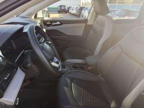 VOLKSWAGEN-TAOS-1.4 250 TSI TOTAL FLEX COMFORTLINE AUTOMÁTICO VOLKSWAGEN-TAOS-2024
