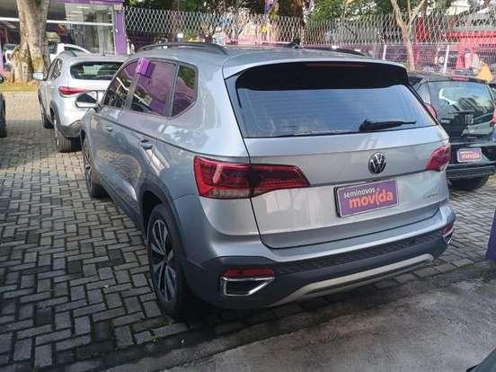 VOLKSWAGEN-TAOS-2025
