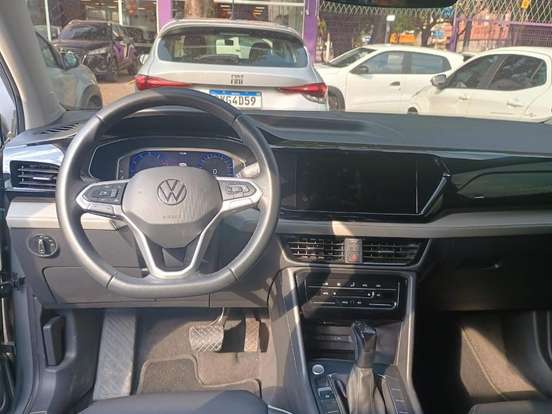 VOLKSWAGEN-TAOS-2025
