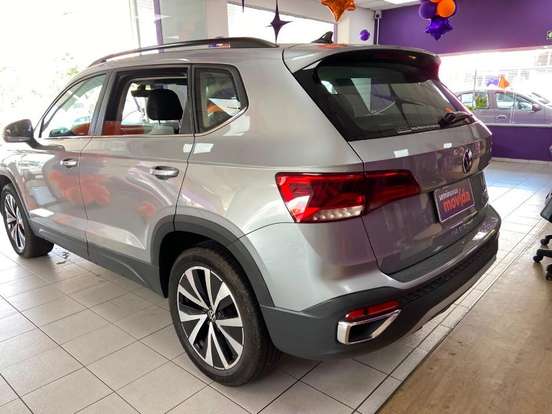 VOLKSWAGEN-TAOS-1.4 250 TSI TOTAL FLEX COMFORTLINE AUTOMÁTICO VOLKSWAGEN-TAOS-2025