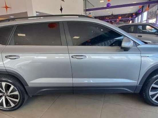 VOLKSWAGEN-TAOS-1.4 250 TSI TOTAL FLEX COMFORTLINE AUTOMÁTICO VOLKSWAGEN-TAOS-2025