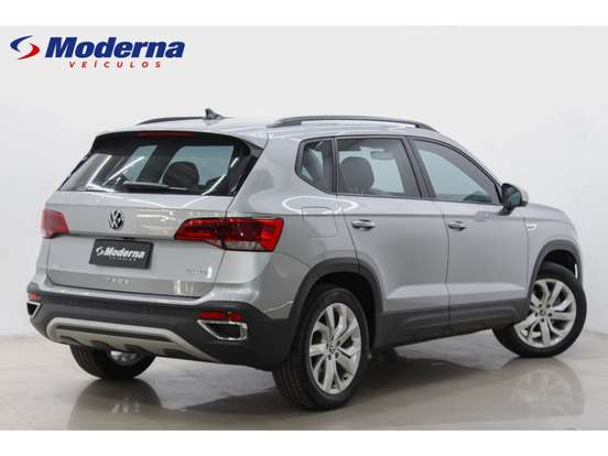 VOLKSWAGEN-TAOS-2023