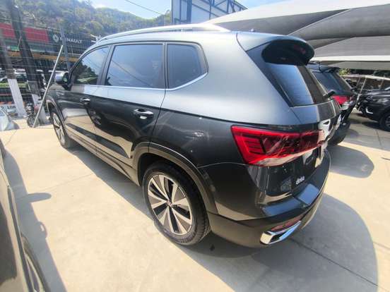 VOLKSWAGEN-TAOS-1.4 250 TSI TOTAL FLEX HIGHLINE AUTOMÁTICO VOLKSWAGEN-TAOS-2022