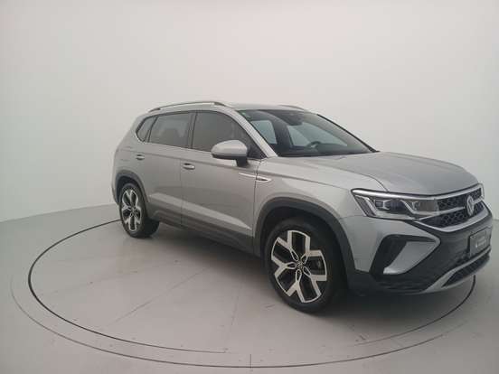 VOLKSWAGEN-TAOS-2025