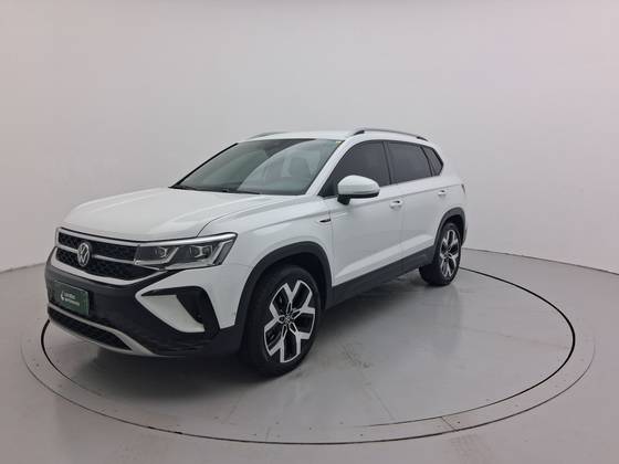 VOLKSWAGEN TAOS 1.4 250 TSI TOTAL FLEX HIGHLINE AUTOMÁTICO