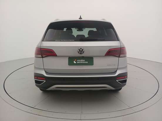 VOLKSWAGEN-TAOS-2025