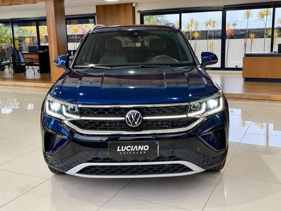 VOLKSWAGEN-TAOS-2025