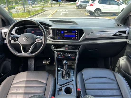VOLKSWAGEN-TAOS-1.4 250 TSI TOTAL FLEX HIGHLINE AUTOMÁTICO VOLKSWAGEN-TAOS-2024