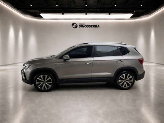 VOLKSWAGEN-TAOS-2024