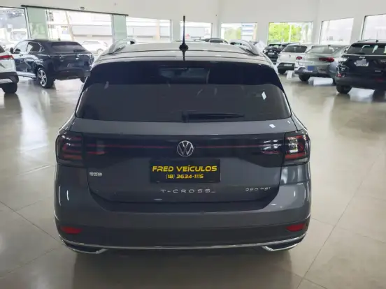 VOLKSWAGEN-T-CROSS-2023