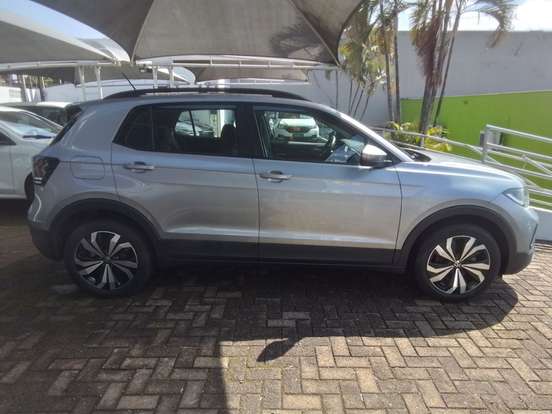 VOLKSWAGEN-T-CROSS-2025
