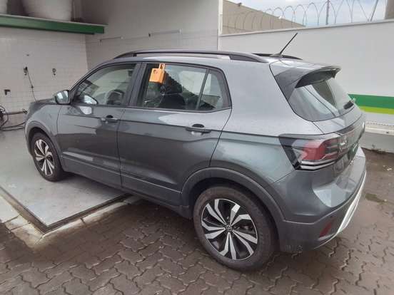 VOLKSWAGEN-T-CROSS-1.0 200 TSI TOTAL FLEX AUTOMÁTICO VOLKSWAGEN-T-CROSS-2024