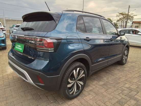 VOLKSWAGEN-T-CROSS-1.0 200 TSI TOTAL FLEX AUTOMÁTICO VOLKSWAGEN-T-CROSS-2025