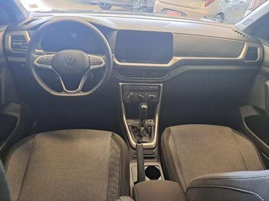 VOLKSWAGEN-T-CROSS-2025