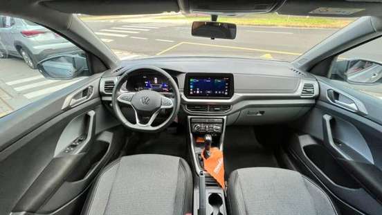 VOLKSWAGEN-T-CROSS-2025