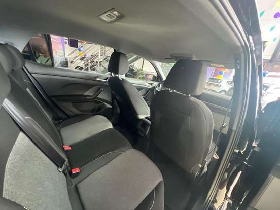 VOLKSWAGEN-T-CROSS-1.0 200 TSI TOTAL FLEX AUTOMÁTICO VOLKSWAGEN-T-CROSS-2025