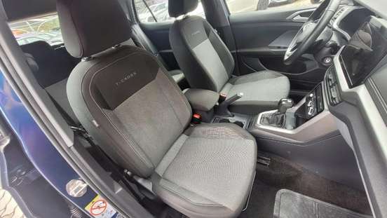 VOLKSWAGEN-T-CROSS-2024