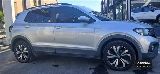 VOLKSWAGEN-T-CROSS-2020