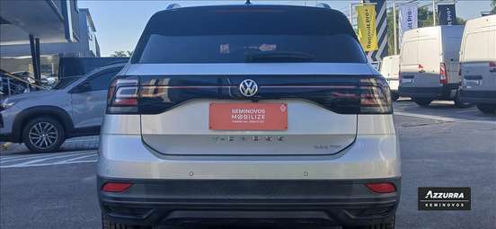 VOLKSWAGEN-T-CROSS-2020